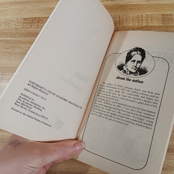 Heidi Johanna Spyri  1984 B&W Pocket Classics Comic Paperback VTG Swiss Fiction - Picture 4 of 6